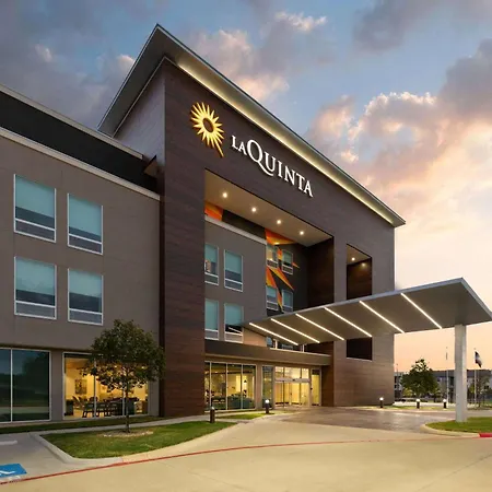 La Quinta Inn & Suites By Wyndham Austin Parmer Tech Ridge